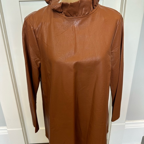 Tuckernuck Chestnut Leather Top - Picture 3 of 5